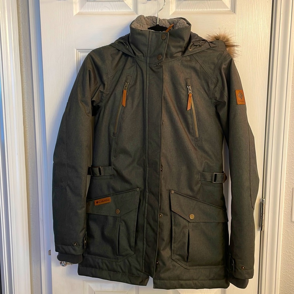 Columbia barlow pass 550 turbodown jacket women's